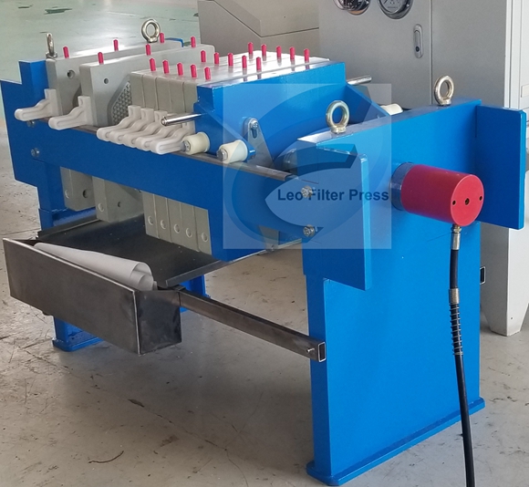 Pilot Filter Press for Laboratory Filtering Test,Lab Scale Filter Press Manual Hydraulic Small Chamber Volume